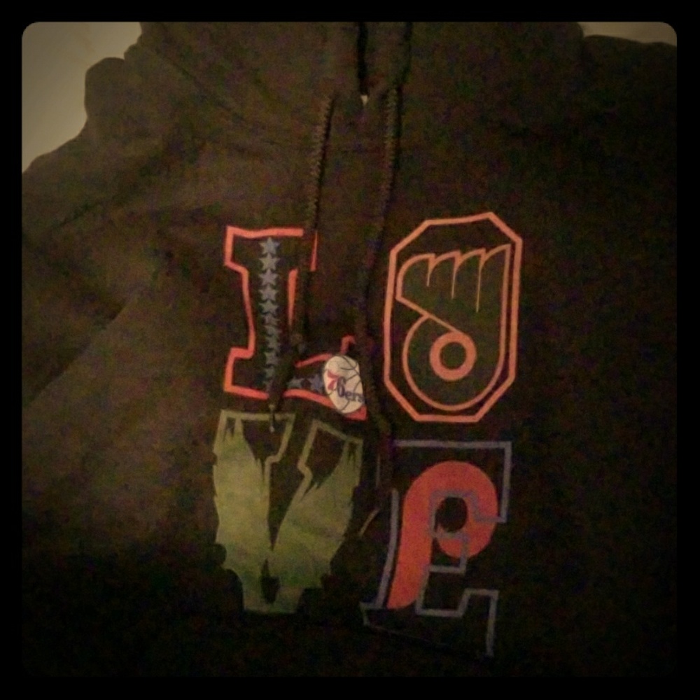 Womens Gildan hoodie